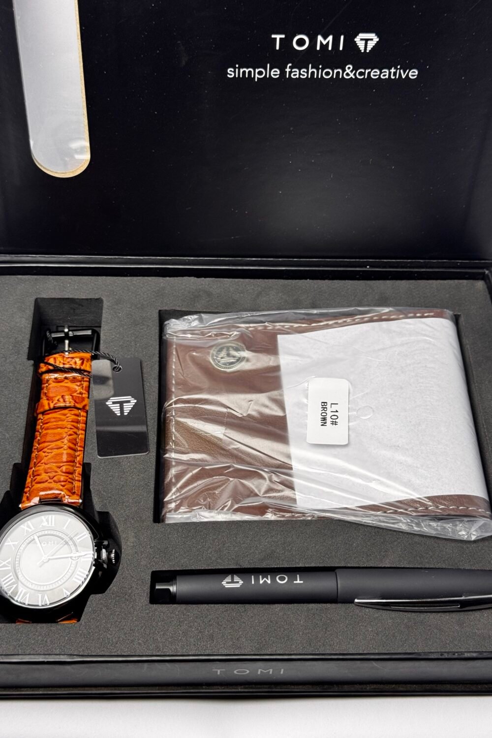 TOMI Roman-Numeral Brown Leather Luxury Gift Set