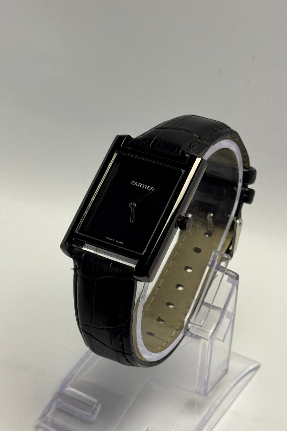 GROMEX Obsidian Minimalist Rectangular Timepiece